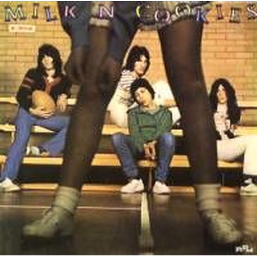 Milk 'N' Cookies