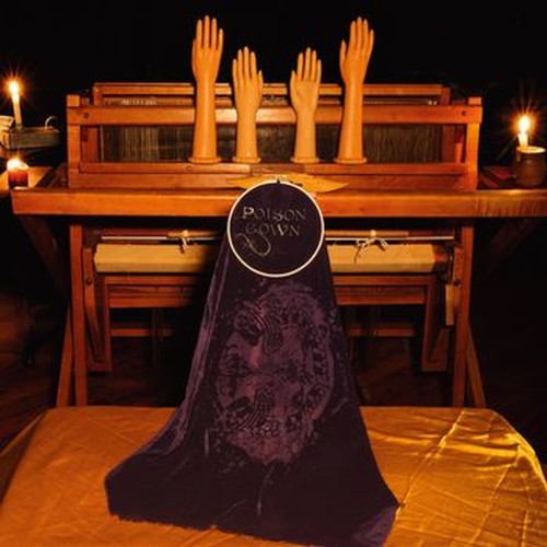 poison gown (purple)